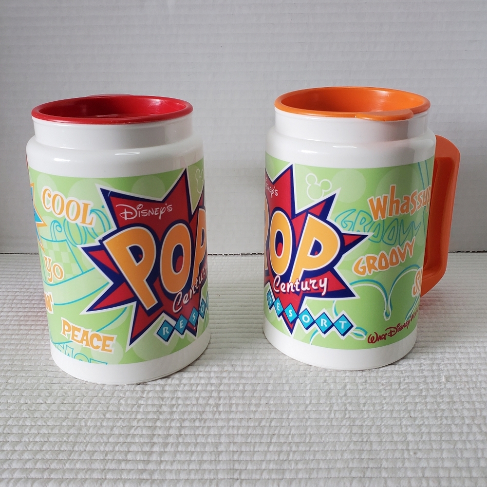 2 Walt Disney World Pop Century 2003 Mugs 12oz Plastic Cups Orange Rapid Refill